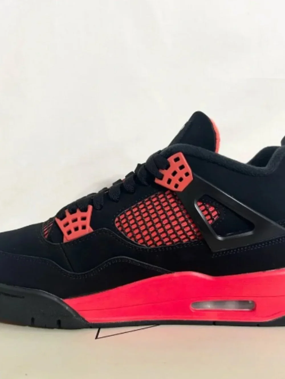 Jordan 4 Retro Red Thunder